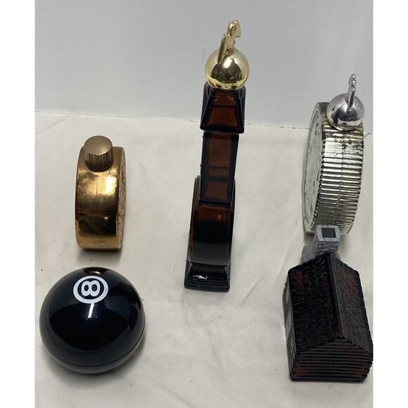 Lot of 5 Avon Men's Wild Country Cologne Bottles Coins, Log Cabin, 8-Ball & More - Picture 4 of 16